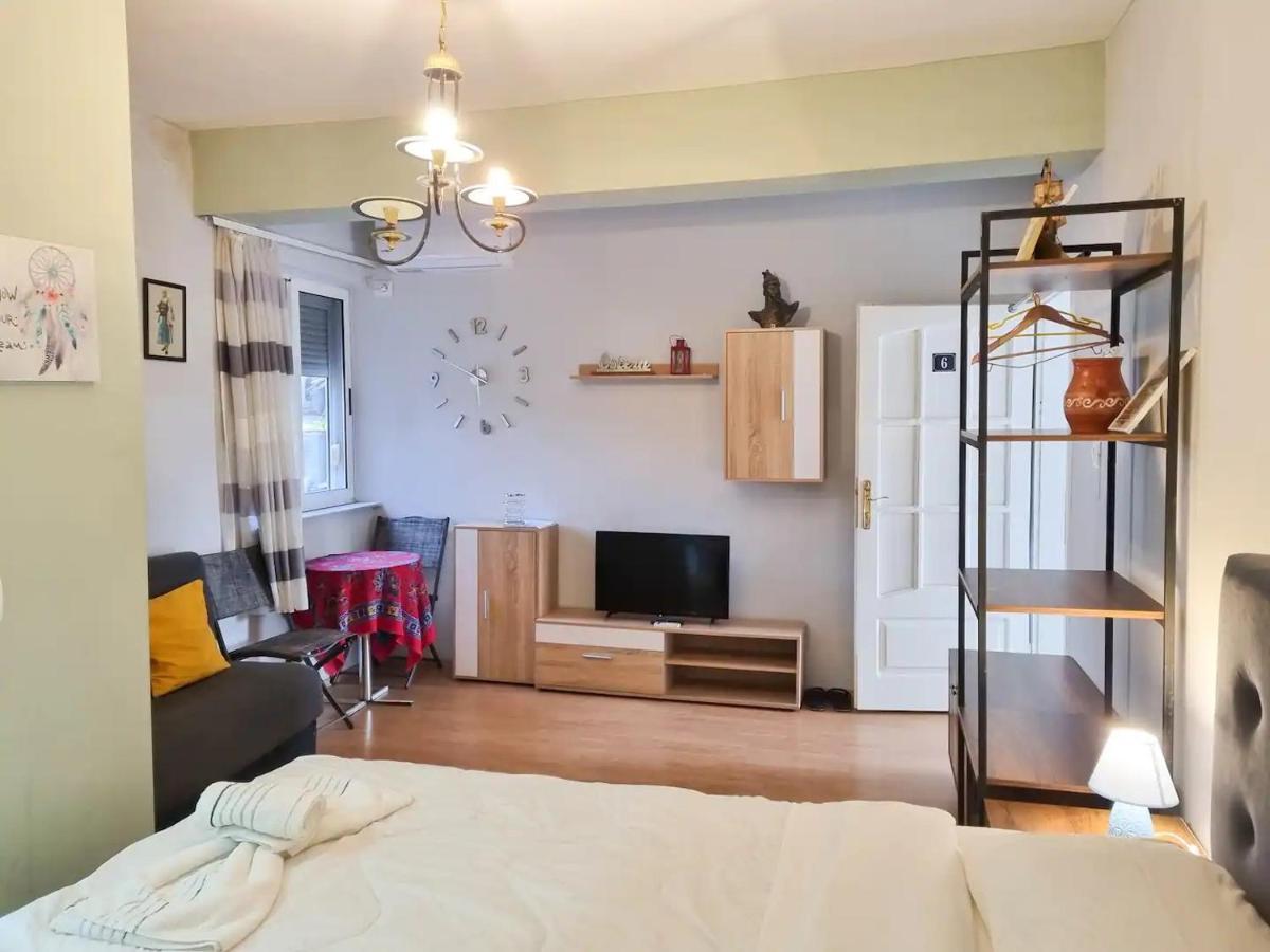 Budget Hotel Τίρανα Εξωτερικό φωτογραφία